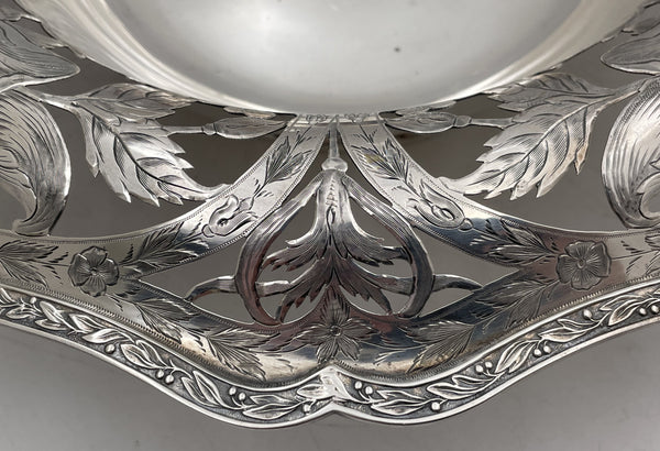Ludwig, Redlich & Co. Sterling Silver 1890s Centerpiece Bowl in Art Nouveau Style