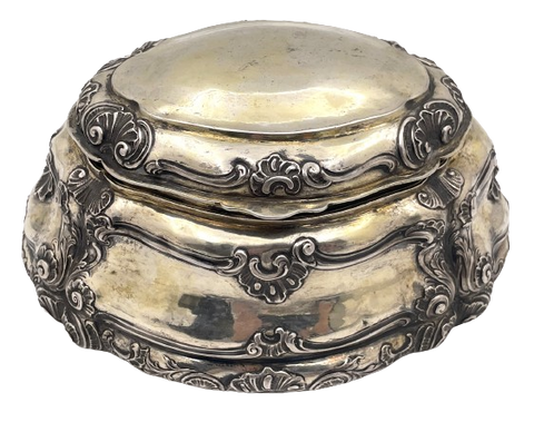 Austrian 18th or Early 19th Century Gilt Silver Box with Shell Motifs