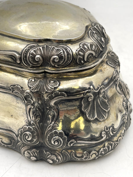 Austrian 18th or Early 19th Century Gilt Silver Box with Shell Motifs