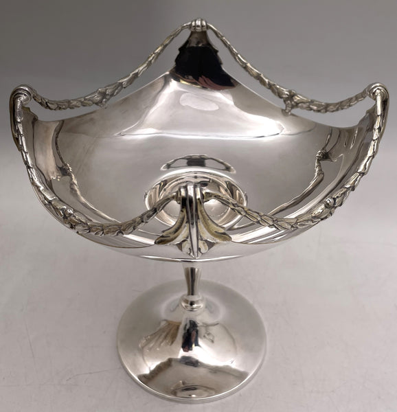 Pair of Goldsmiths & Silversmiths Sterling Silver 1910 Compotes or Footed Bowls