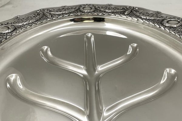 Shreve & Co. Sterling Silver Footed Well & Tree Meat Platter Tray in Louis XVI Pattern