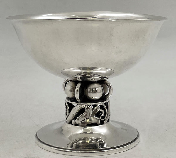 La Paglia for International Sterling Set of 8 Sterling Silver Dessert Bowls in Mid-Century Modern Style