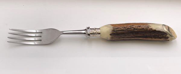 Asprey 3-Tiered Fitted Boxed 29-Piece Set of Antler-Handled Steak and Carving Set in New Condition