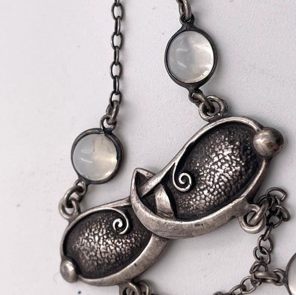 English Sterling Silver 1918 Necklace in Art Nouveau Style