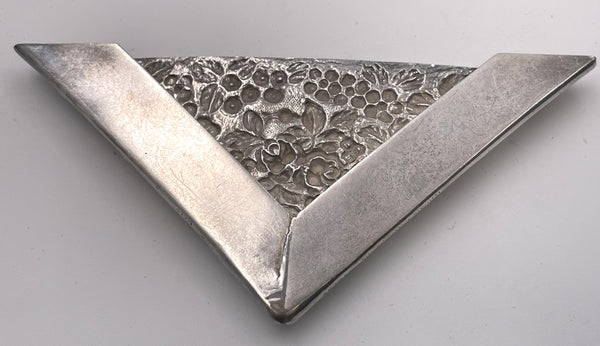 Jenkins & Jenkins Set of 4 Sterling Silver Repousse Blotter Corners