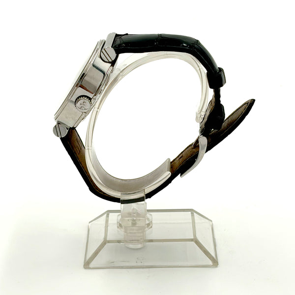 LADY blu "Atoll" Automatic stainless steel with  pastel-blue mother-of-pearl (MOP) background disc