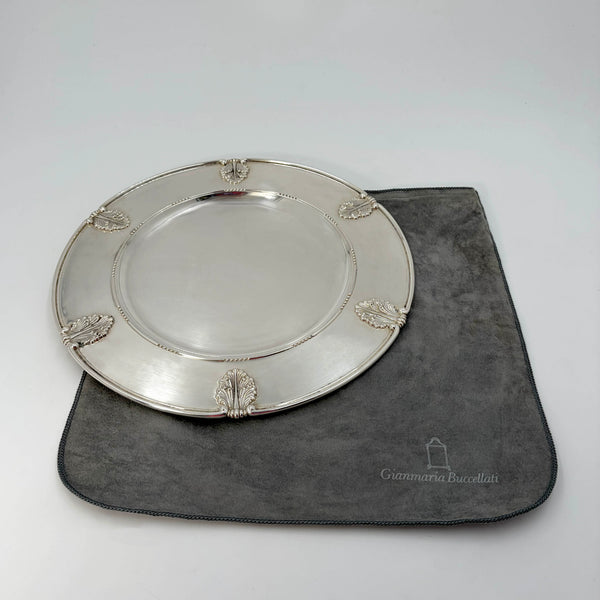 Rare Gianmaria Buccellati Set of 8 Sterling Silver Chargers in Laura Pattern