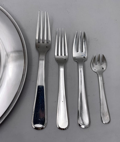 Tetard Freres Sterling Silver 160-Piece French Flatware Set in Valois Pattern