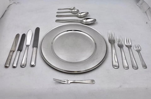 Tetard Freres Sterling Silver 160-Piece French Flatware Set in Valois Pattern