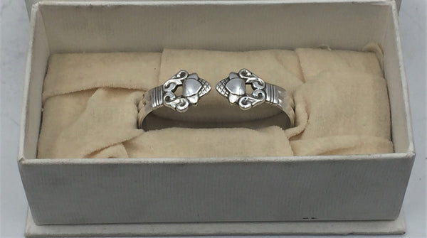 Georg Jensen by Rohde Sterling Silver Napkin Ring Holder in Acorn Pattern in Fitted Box