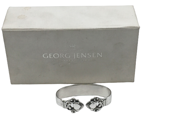 Georg Jensen by Rohde Sterling Silver Napkin Ring Holder in Acorn Pattern in Fitted Box