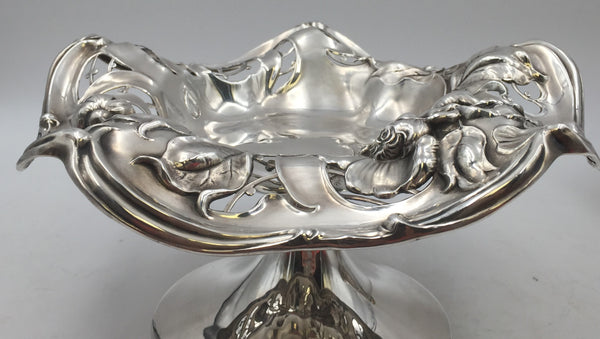 Pair of Simpson, Hall, Miller & Co. Sterling Silver Compotes Footed Centerpiece Bowls in Art Nouveau Style