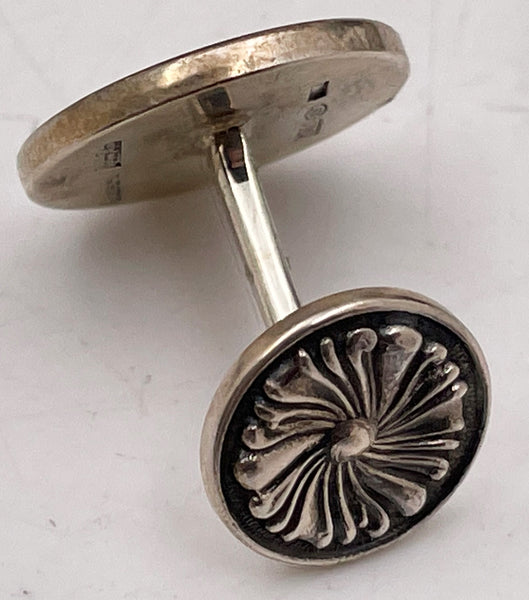 Buccellati Italian Pair of Sterling Silver Cufflinks in Floral Design